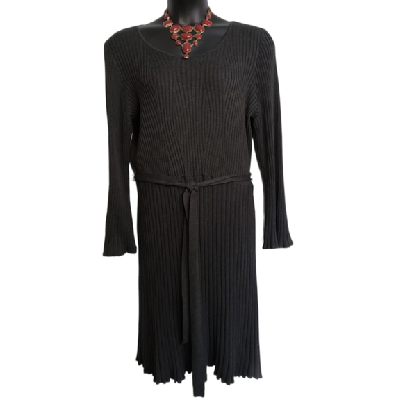 ❤ Lane Bryant Bell Sleeve Fit & Flare Ribbed Sweater Dress Charcoal Size 26/28 ❤ - Picture 2 of 2